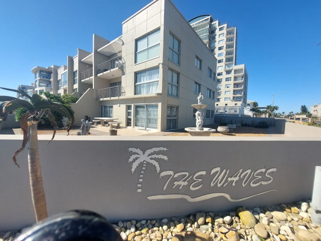  1 The Waves Coral Road, Bloubergrant, Milnerton 